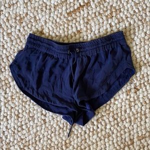 Acacia shorts